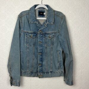 Urban Outfitters BDG Denim Jacket Jean Light Medium Blue Classic 90s